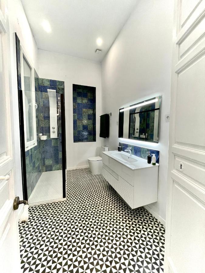 Picasso'S Tres Puertas 4 Bedrooms Málaga Exterior foto