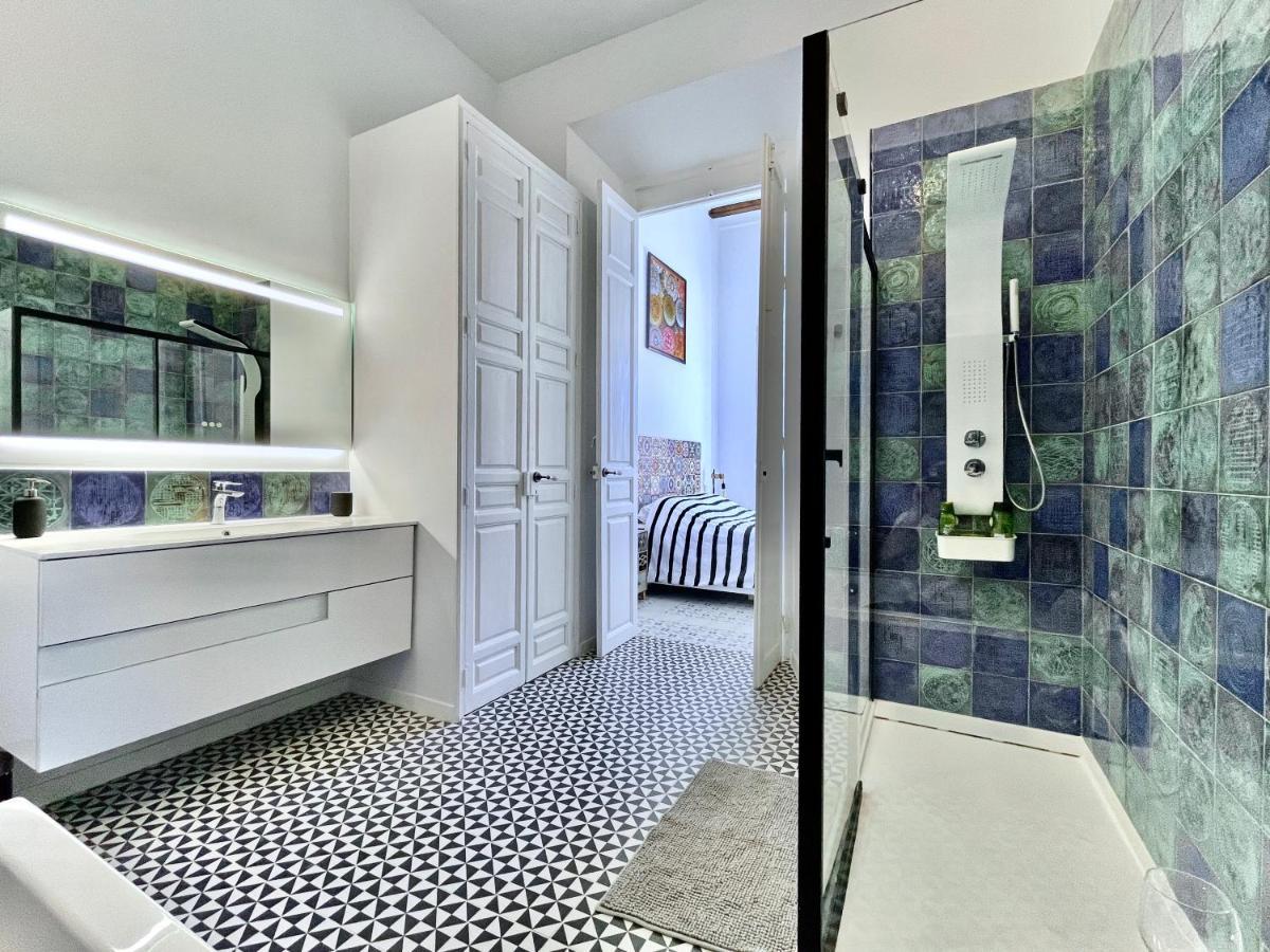 Picasso'S Tres Puertas 4 Bedrooms Málaga Exterior foto