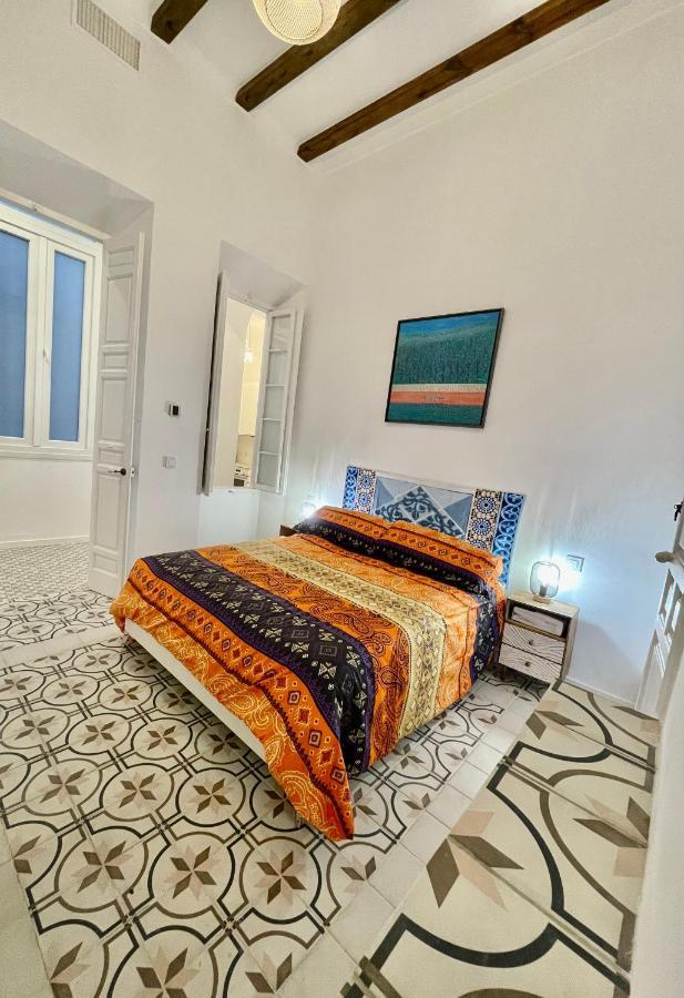 Picasso'S Tres Puertas 4 Bedrooms Málaga Exterior foto